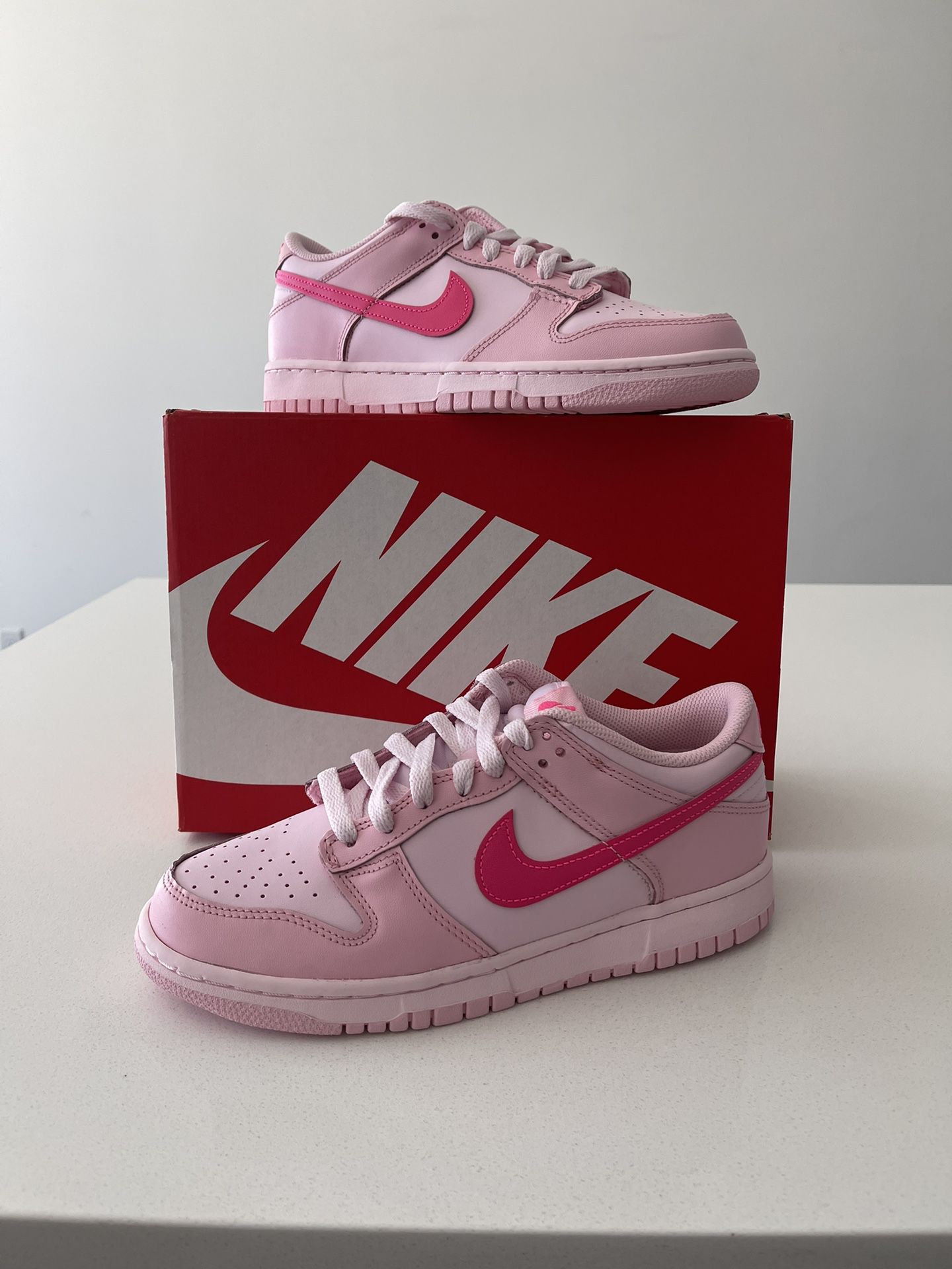 Nike Dunk Low Triple Pink (GS) (DH9765-600)  Size 7Y 
