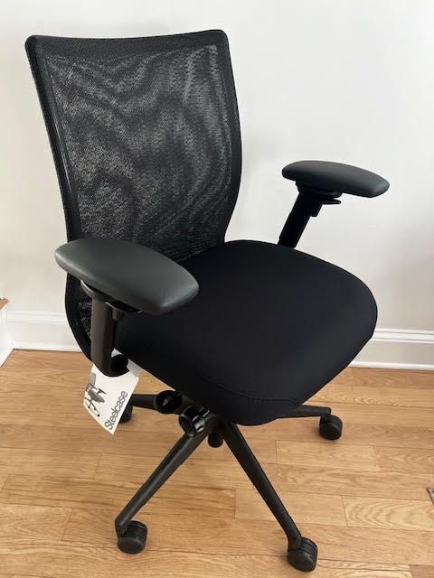 Steelcase Jersey Desk Chairs - Brand New - QTY 6
