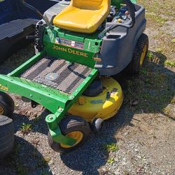 John Deere Lawn Mower