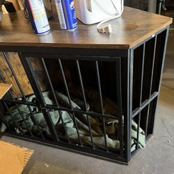 PET CORNER CRATE TABLE