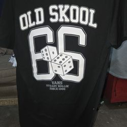 BRAND NEW VANS TSHIRT NO FLAWS NEVER USED SIZE MED