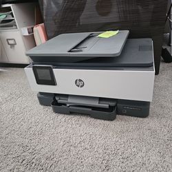 HP OfficeJet Pro 8025e All-in-One Wireless Printer + Original HP 910 Ink Set