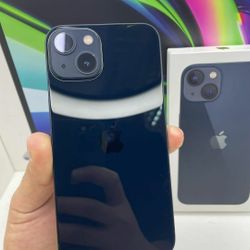 iPhone 13 128GB Unlocked 