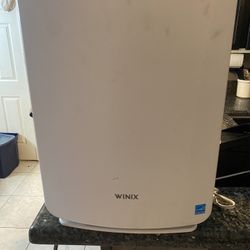 Winx Air Purifier Hardly Used