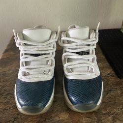 Air Jordan 11 Retro Low ‘Navy Snakeskin’ 2019 Size 7 Men’s 