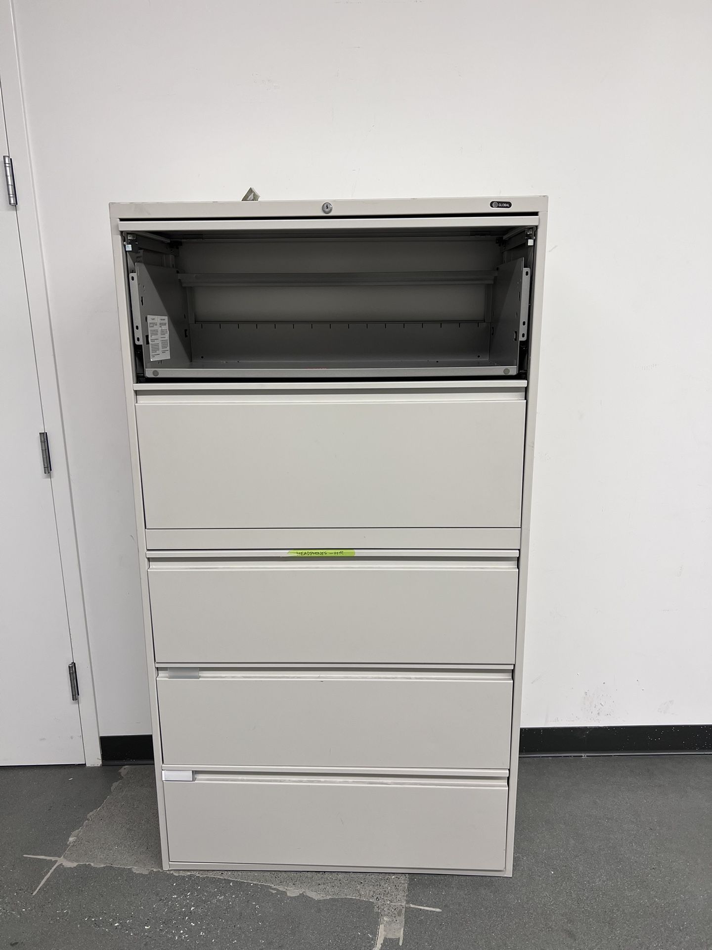 Global 9336P-5F1H 5 Drawer Lateral File Cabinet