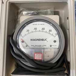 Dwyer 0”-1” Magnehelic
