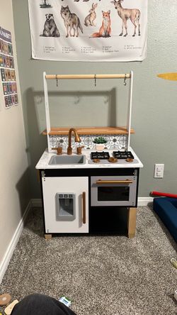 Kids Kitchen