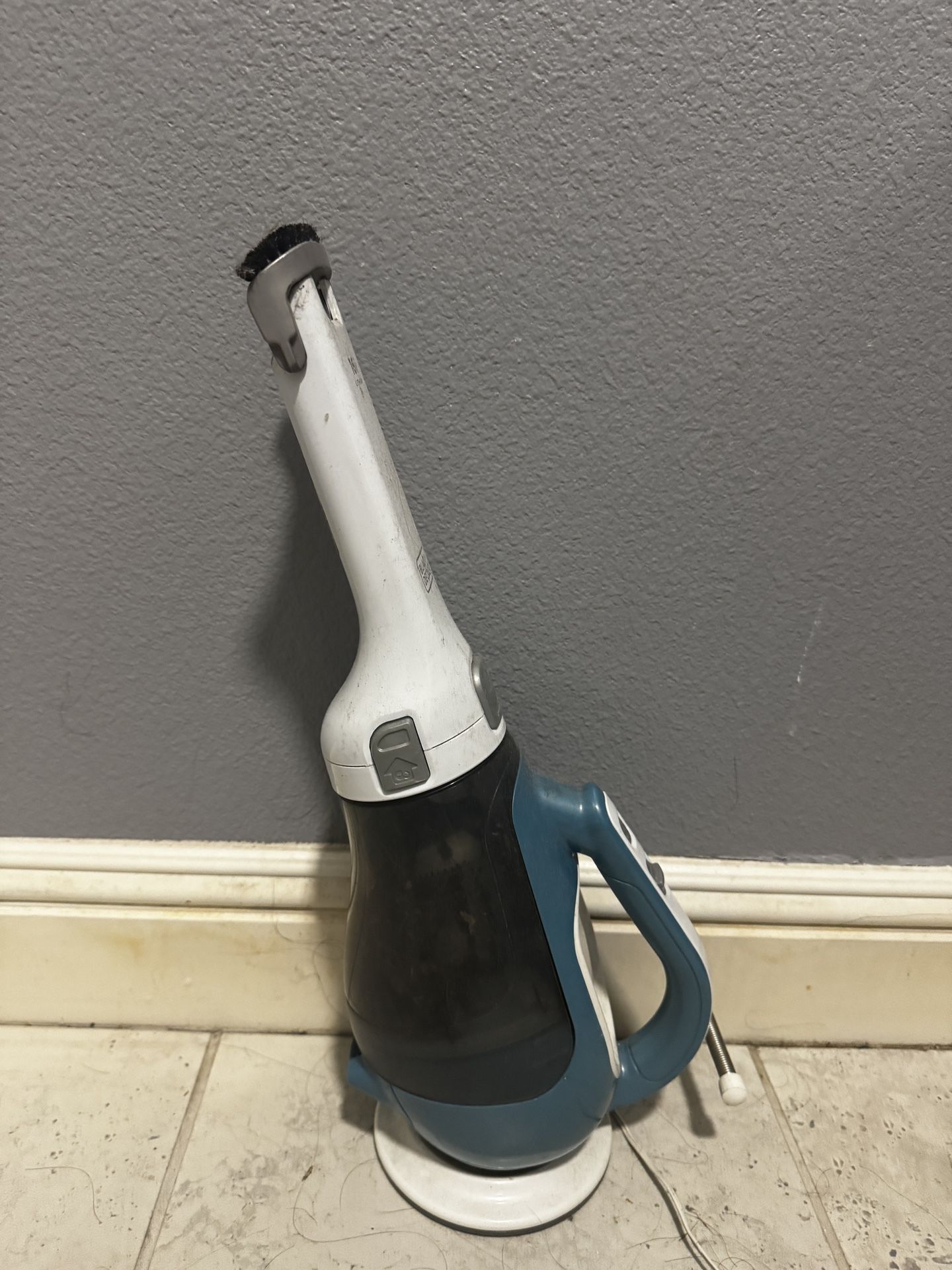 Car vacuum cleaner