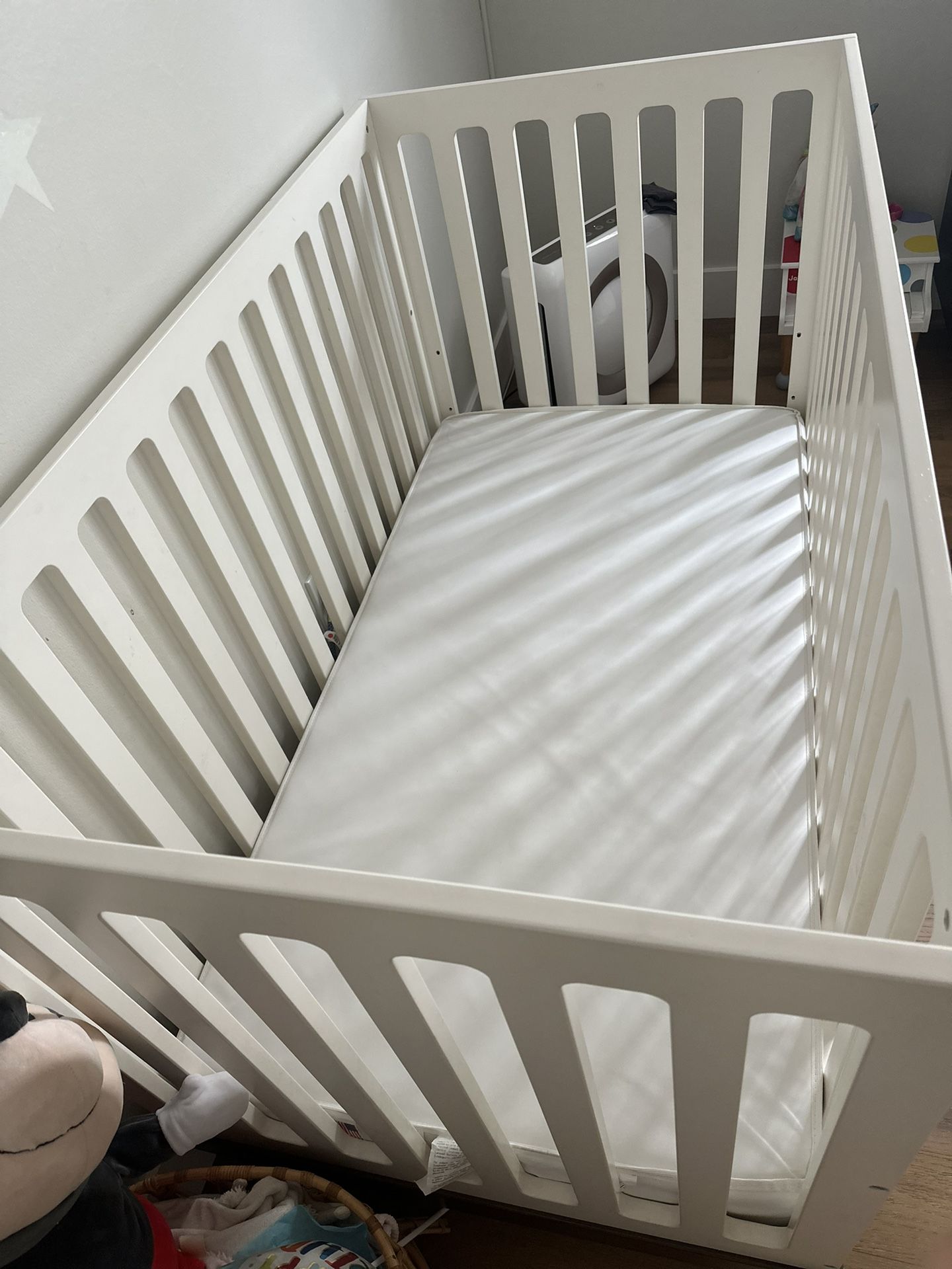 Oeuf Crib With Mattress for Sale in Los Angeles, CA OfferUp