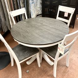 New Table & 4 Chairs 🔥🔥 IN STOCK 