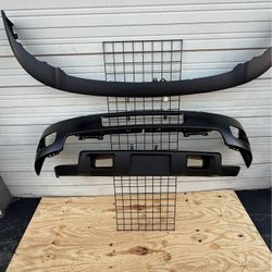 2011-2014 Chevy Silverado 2500 Front Bumper NEW