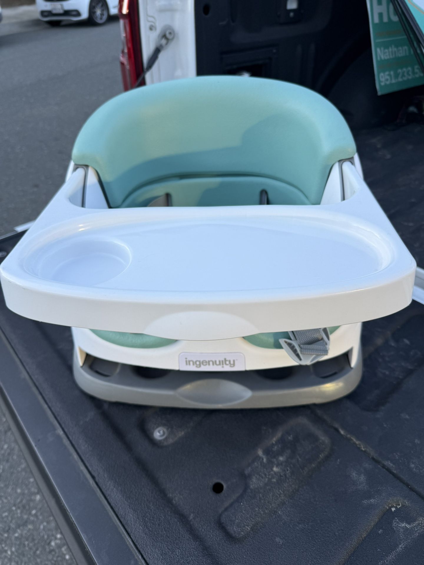 Ingenuity Baby Base 2-in-1 Booster Feeding and Floor Seat with Self-Storing Tray - Mist