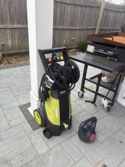 💦 Pressure Washer