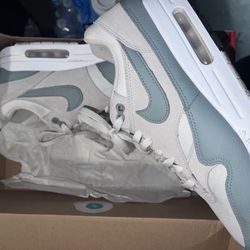 Nike Air Max 1