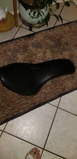 Harley Rigid frame seat
