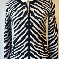 Banana Republic Black and White Zebra Print Full Zip Merino Sweater with pockets