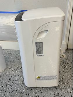 Seasons SM12R1 Portable Air Conditioner White 10,000 BTU