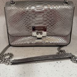 Michael Kors Sloan Leather Crossbody Bag 