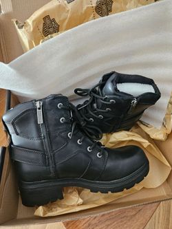 Womens Boots