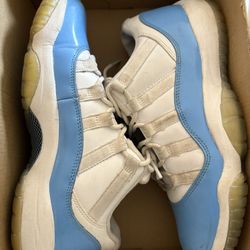 Jordan 11 University Blue 