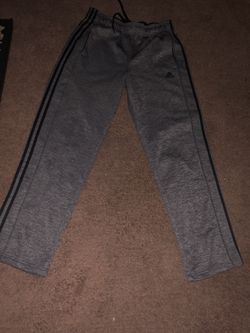 Men brand new xl adidas have best matching too