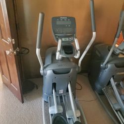 Octane Eliptical Q35x Elliptical 