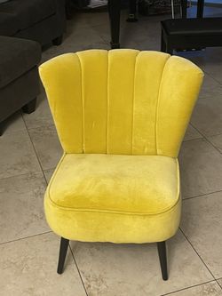 Yellow Vintage Lounge Chair