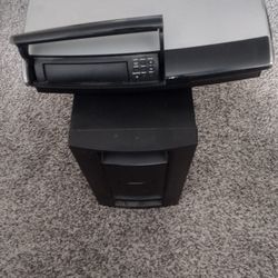 Bose Stereo System With Speakers