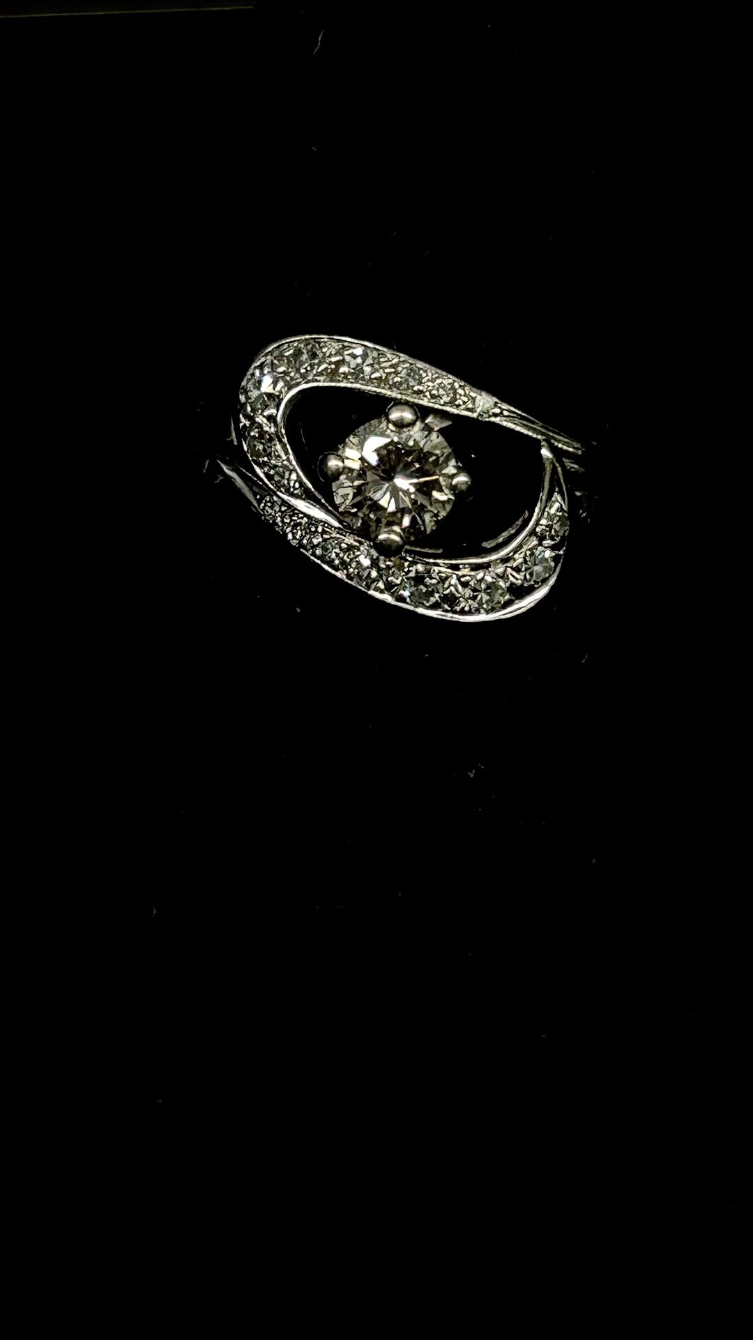 14K White Gold Diamond ring approx .50ctdw size 8-1/4 no trades pick up in Tacoma 