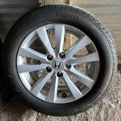 Stock honda Civic wheels and tires 