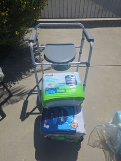 Portable toilet
