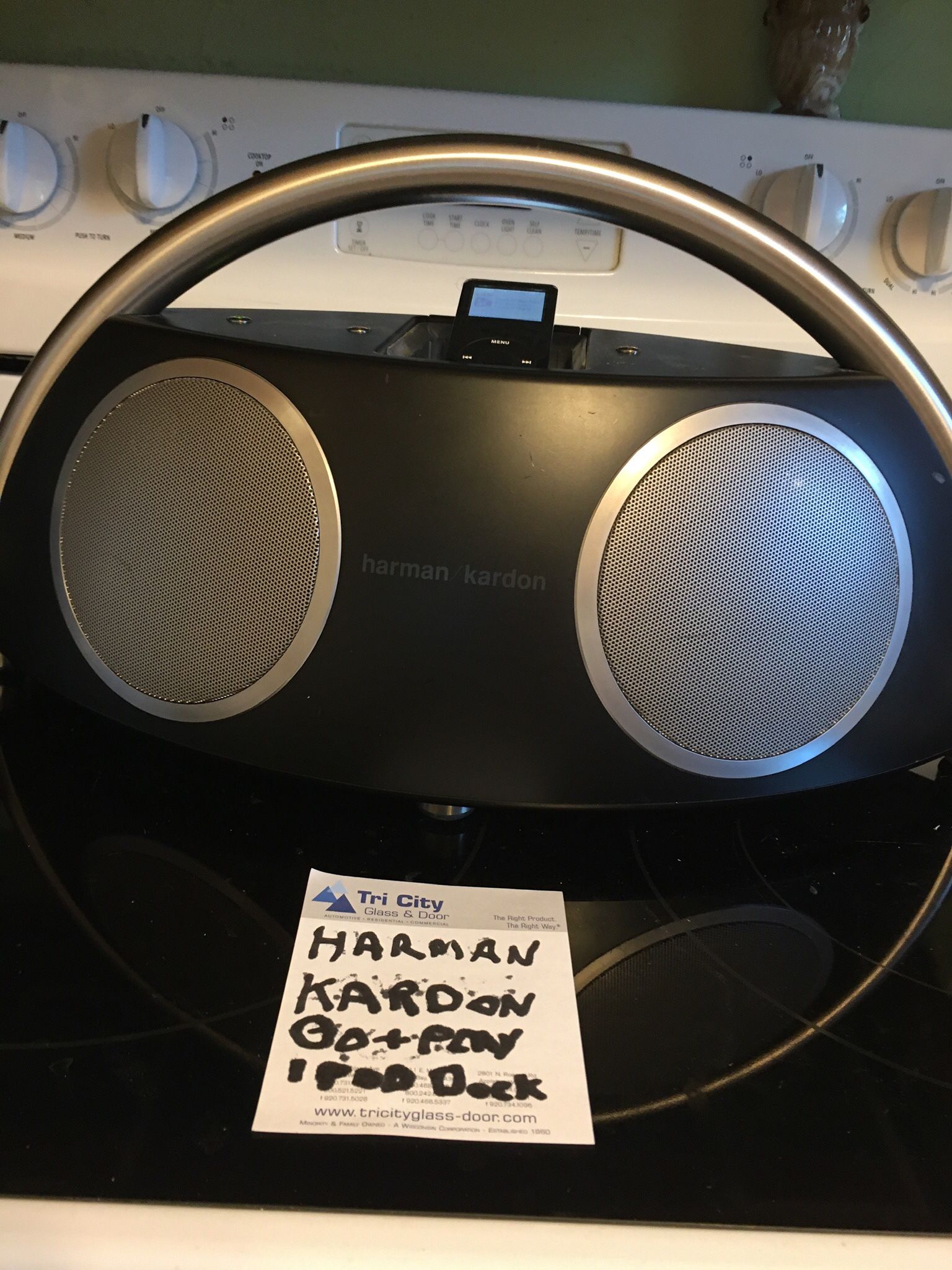 Harmon Kardon ipod amplified dock