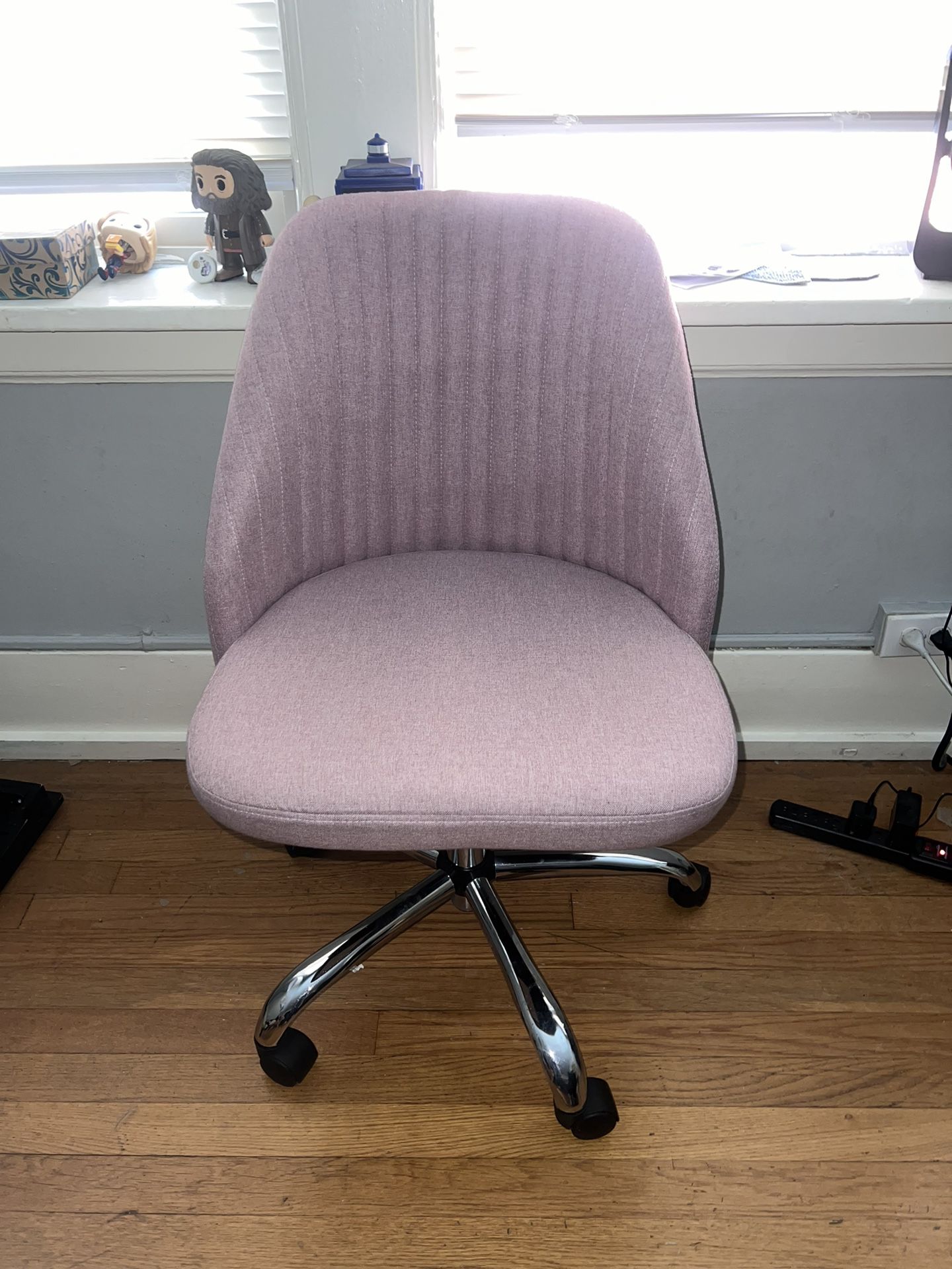 Pink Adjustable Desk Chair