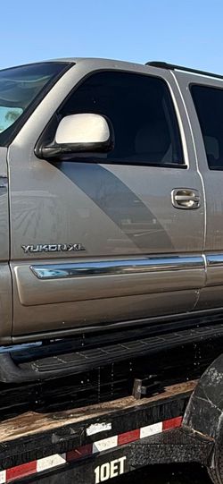 GMC Yukon doors