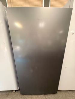 17cu ft Hisense freezer with warranty