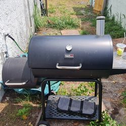 Nice Smoke/barbecue Grill For Sale Cheap