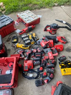 Milwaukee Pack Out Box & Tools