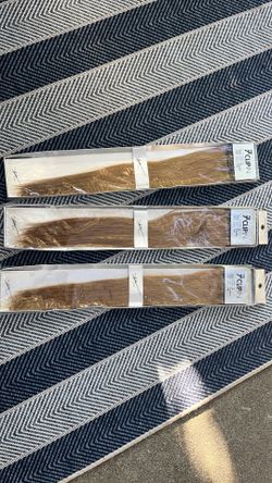 7 piece clip in Hair extensions $110 each