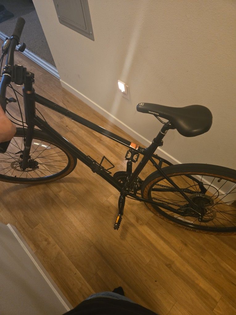 Kona Dew Black Hybrid