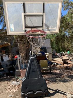 Spalding basketball hoop