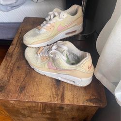 Women Shoes 