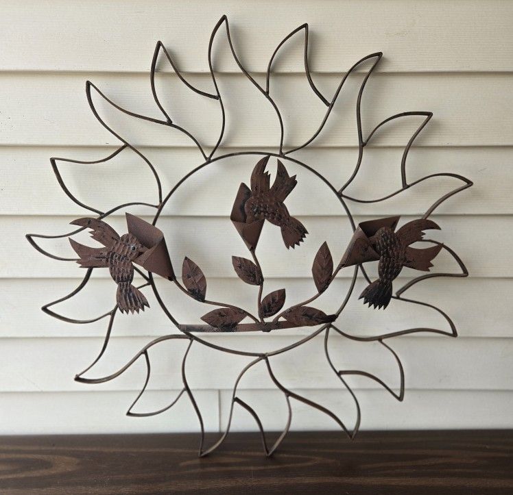 Metal Wrought-iron Sun with Hummingbirds Wall Hanging, Patio Decor, Yard Art, 30" Dia.