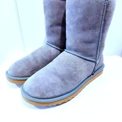 UGG Women Baby Blue Boots Sz8 -Excellent-