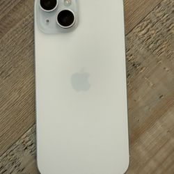 iPhone 15 UNLOCKED 