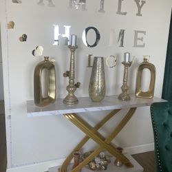 Table 55” Still New  Only Table Is Included