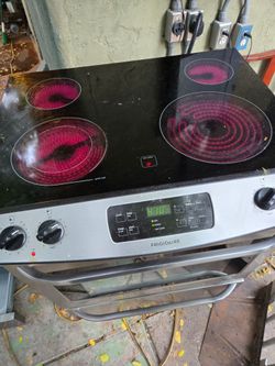 Frigidaire stove
