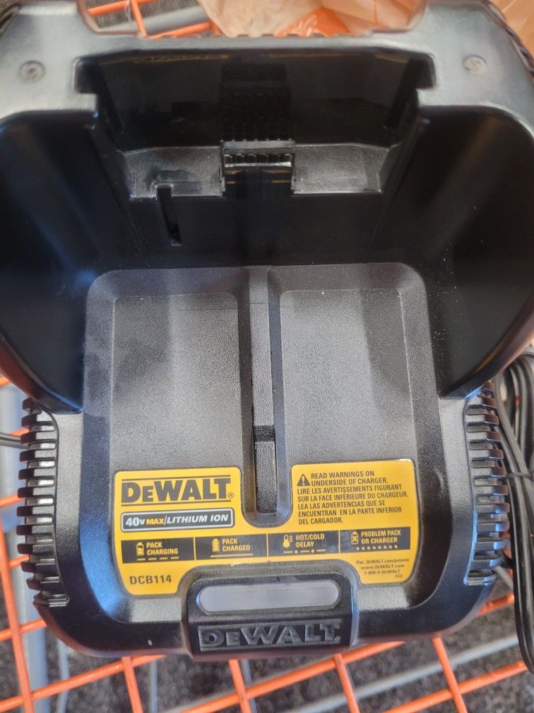 Dewalt Hedge TRIMMER