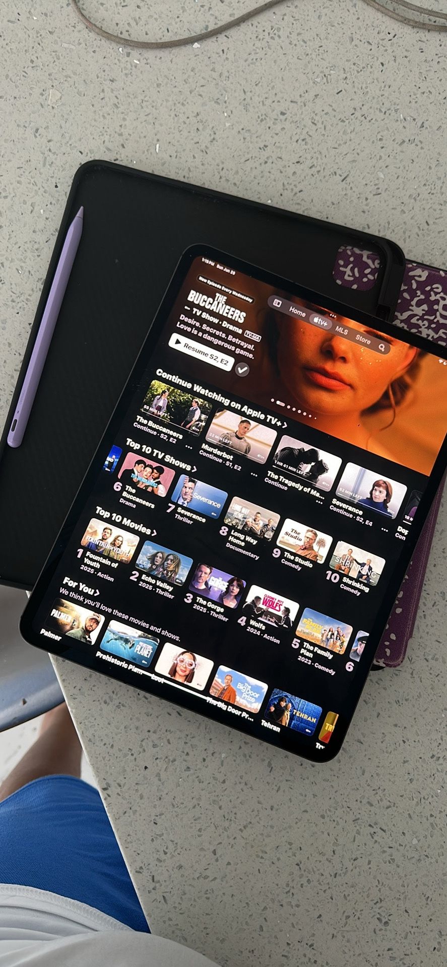 iPad Pro Thin 13-inch AI Built