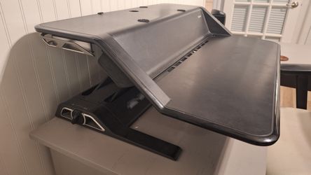 Sit to Stand Desk Converter - Adjustable Desk Riser